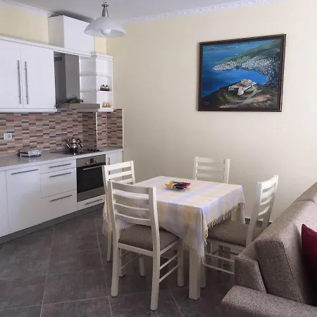 Villa At Bougainville Bay - Sarande Villa Sarandë